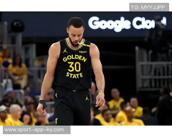 库里虽因伤缺阵但热情与小球迷互动合影展现亲和力