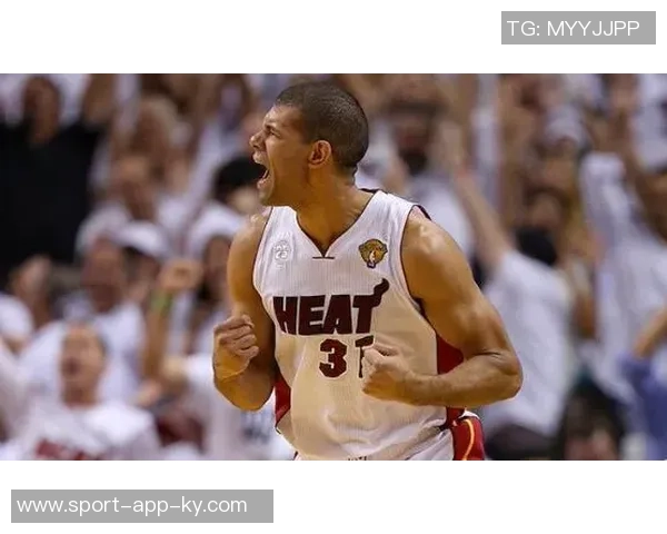 海沃德重返巴特勒大学担任篮球执行顾问开启新篇章 海沃德重返巴特勒大学担任篮球执行顾问开启新篇章