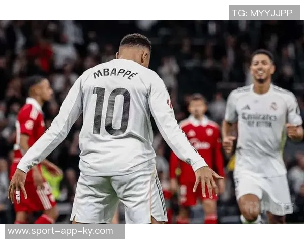 姆巴佩远射破门助皇马3-1胜利距C罗纪录仅差一球 姆巴佩远射破门助皇马3-1胜利距C罗纪录仅差一球