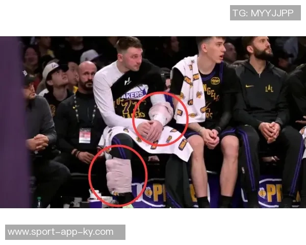 湖人医疗团队为东契奇量身定制护具旨在有效保护其腿部健康 湖人医疗团队为东契奇量身定制护具旨在有效保护其腿部健康